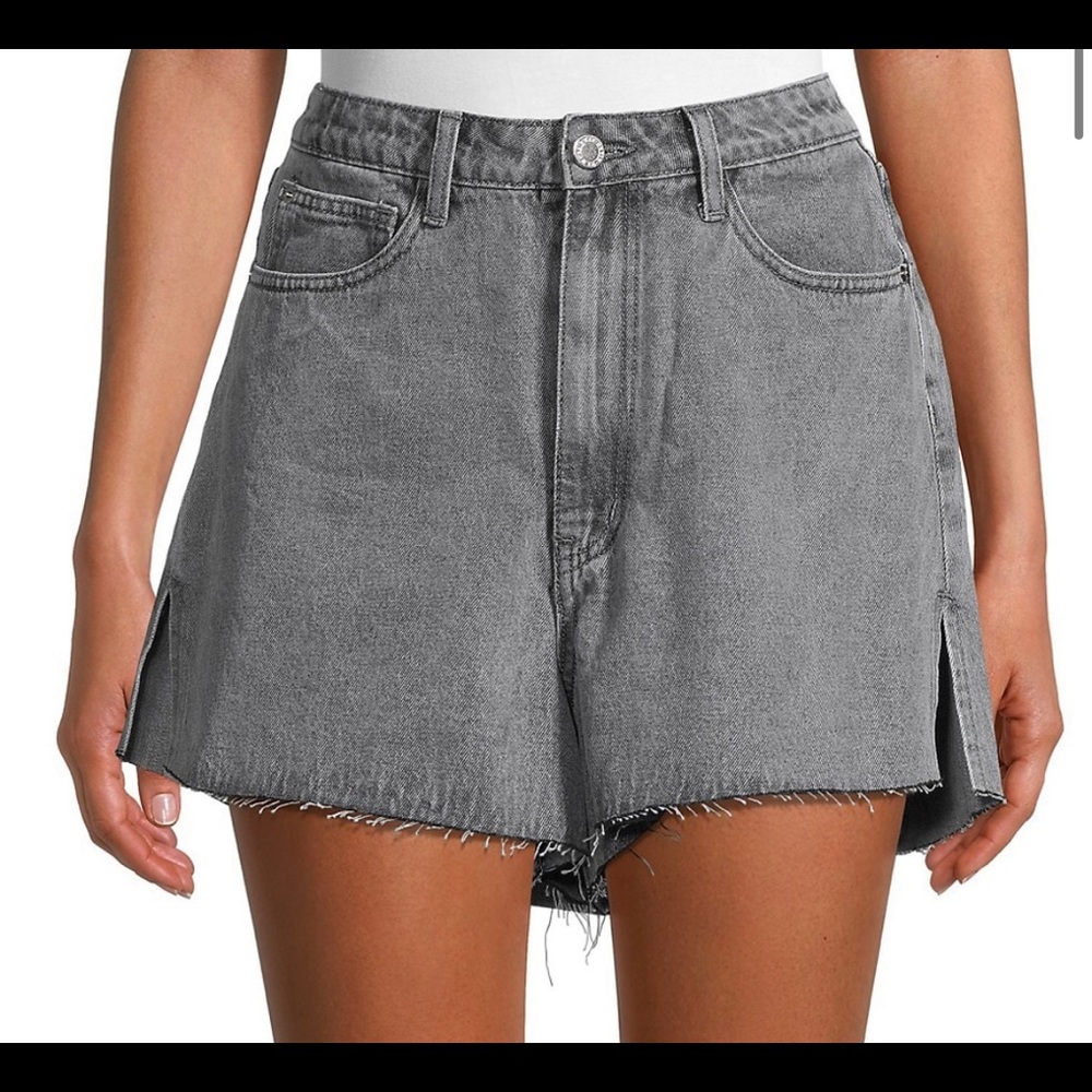 WeWoreWhat Boyfriend Raw Edge Denim Shorts NWT